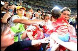 Un aplauso a... La selección Española de fútbol por su celebración en familia 3