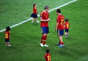 Un aplauso a... La selección Española de fútbol por su celebración en familia 6